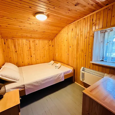 данели 別荘 ツィゴフ・チャルク